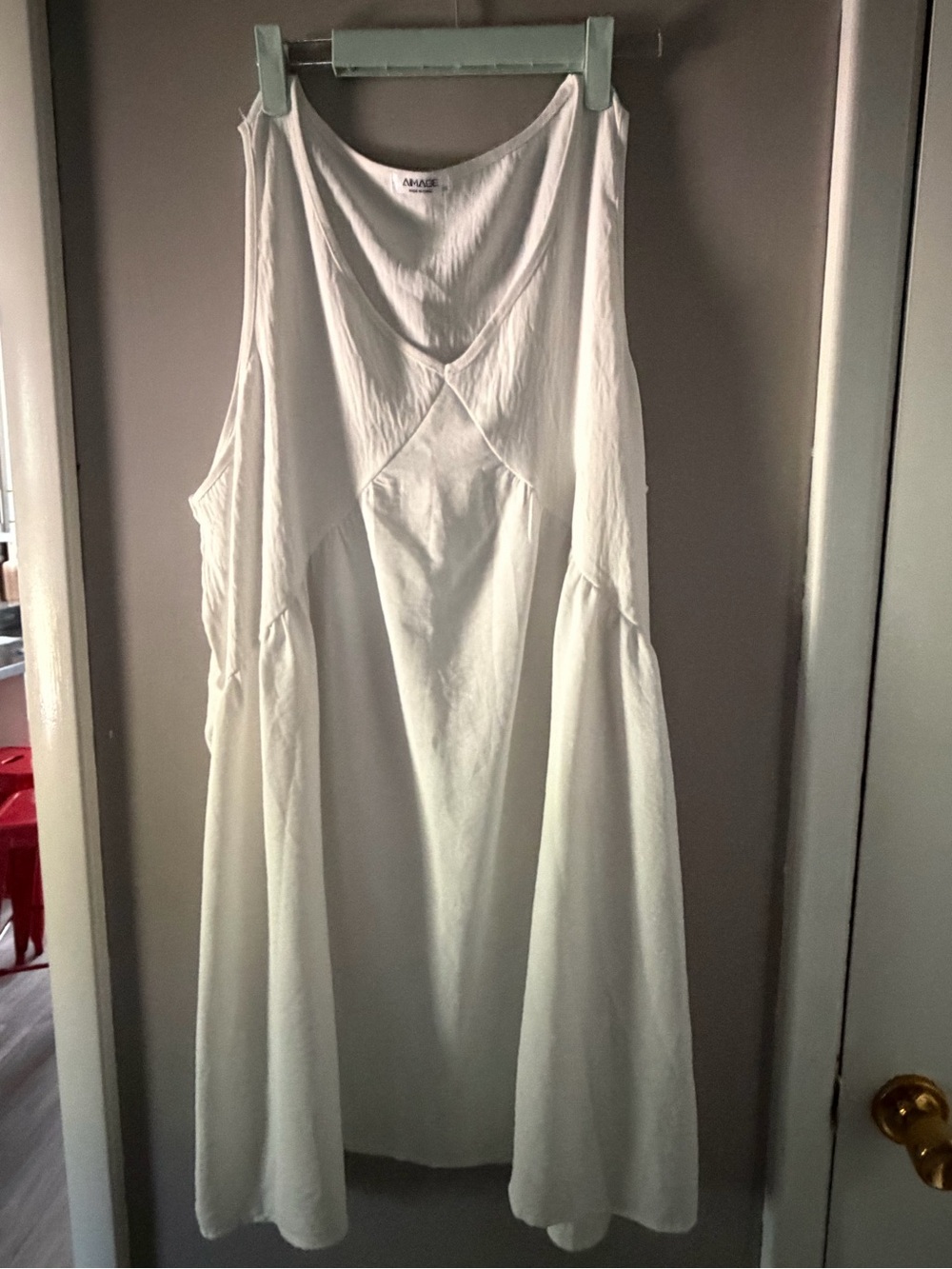 Flowy White Sleeveless Dress